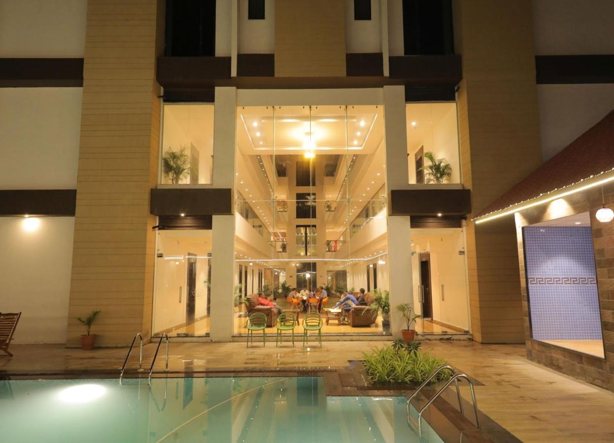 Sarovar Portico, Somnāth المظهر الخارجي الصورة